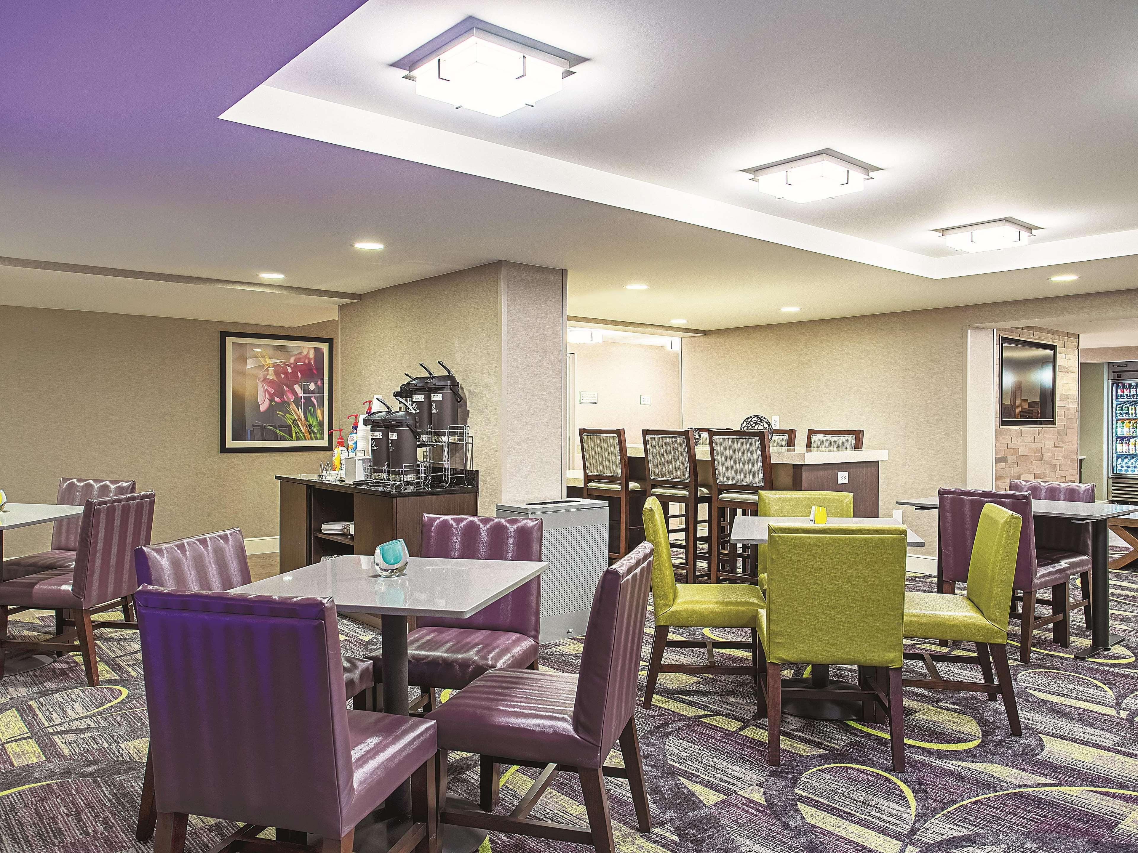 La Quinta By Wyndham Baltimore N / White Marsh Rosedale Экстерьер фото