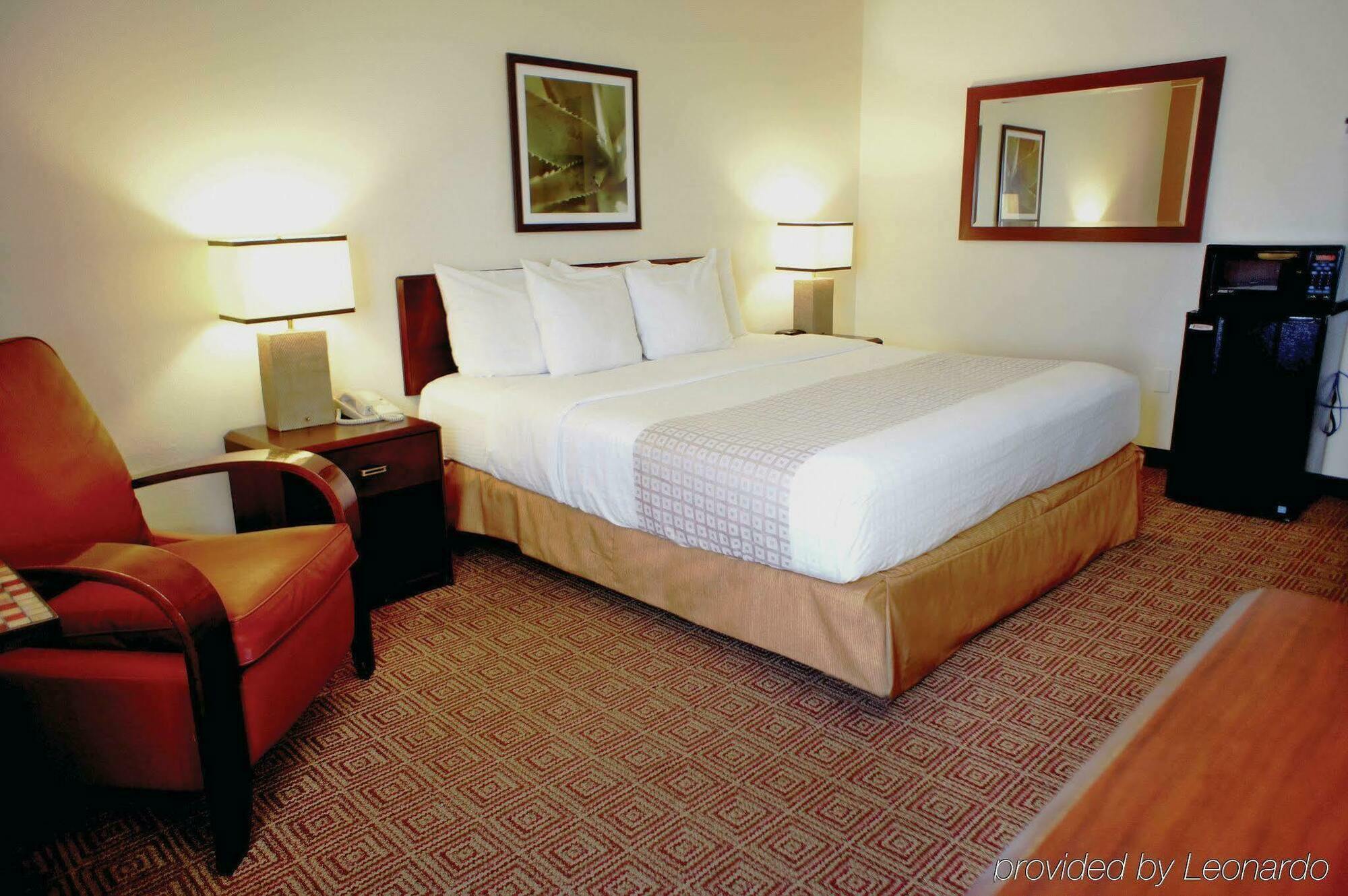 La Quinta By Wyndham Baltimore N / White Marsh Rosedale Экстерьер фото